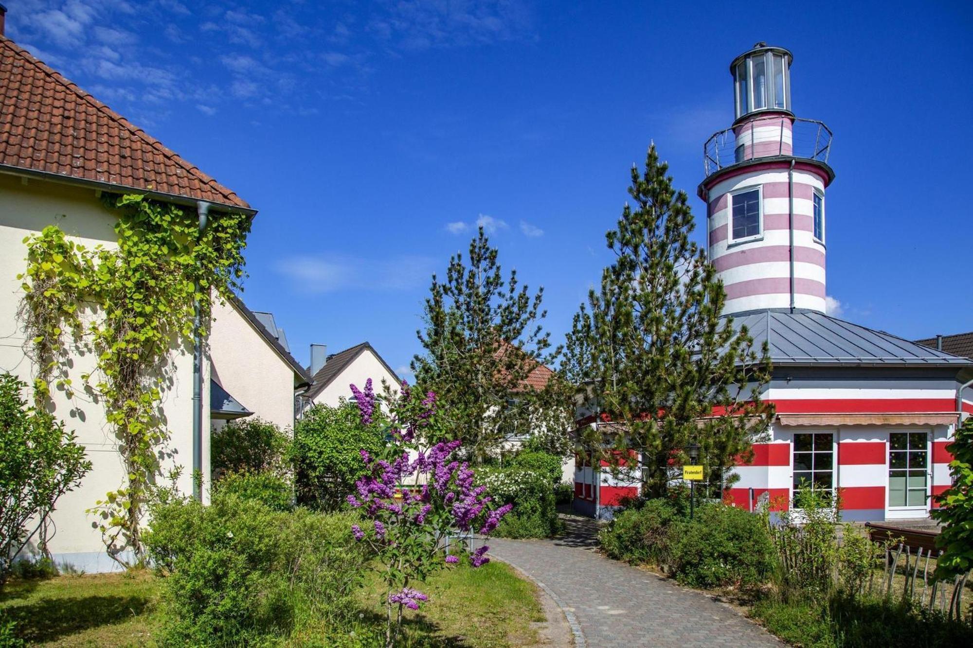 Holiday Complex Beech Resort Fleesensee G Hren Lebbin Göhren-Lebbin Exteriör bild